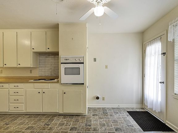 5th image of 2804 Cordone St