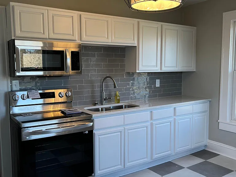 4035 Alamance Rd #8 — Photo 12