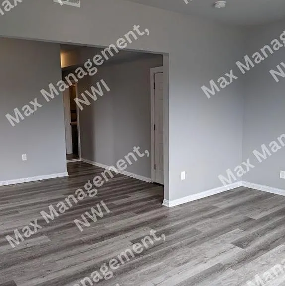 3802 Fir St #2S — Photo 3