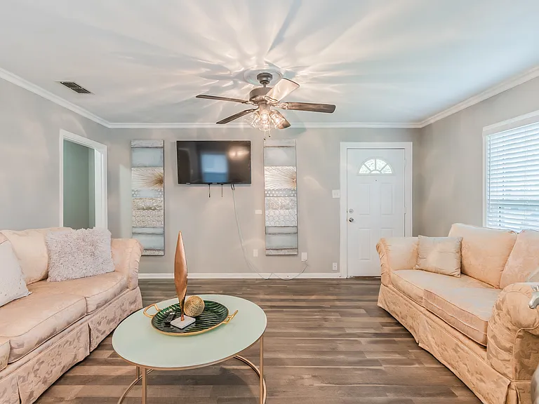 3225 Merida Ave — Photo 14