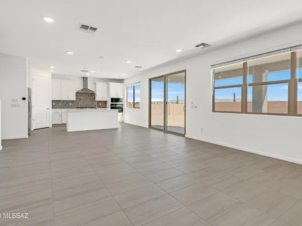 5634 W Carillon Ridge Ln, Marana, AZ 85743