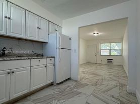 9415 NW Little River Dr, Miami, FL