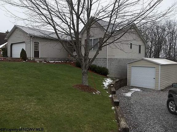 2nd image of 625 N Tenney Dr