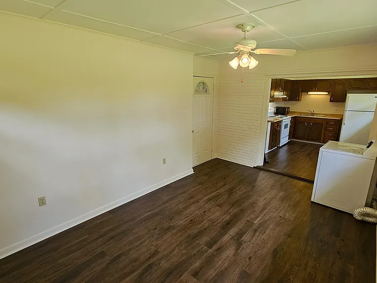 108 Princeton Dr — Photo 15