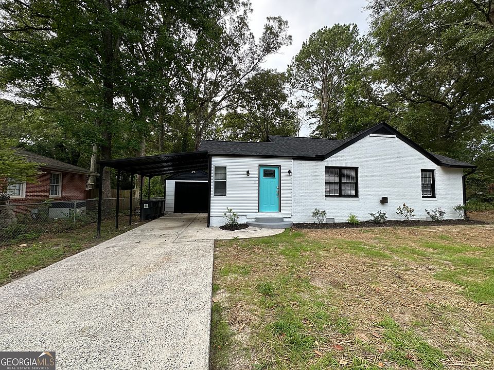 1st image of 107 Pine Dr