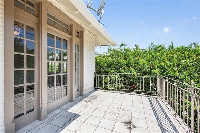 2 bed, 1.0 bath, 1004 sqft, $1,600 — Photo 4