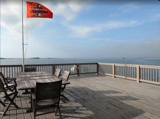 1835 Port O Call St, Tiki Island, TX 77554