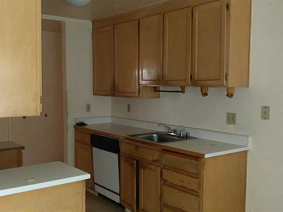 5th image of 725 Auburn Pl APT 113