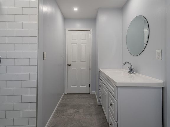 5th image of 2 Dahnerts Park Ln Floor 2