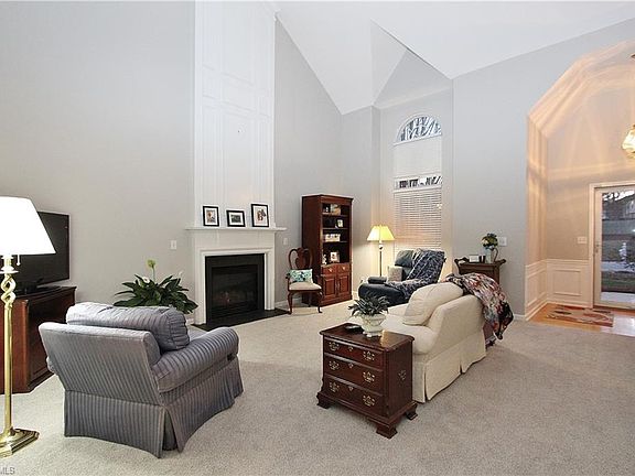 2nd image of 4005 Tutbury Dr