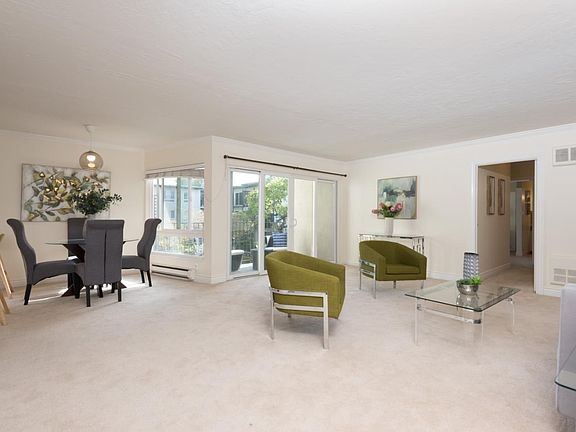 4th image of 902 Peninsula Ave APT 306