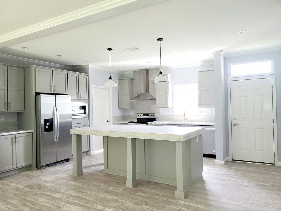 2nd image of 1124 Heritage Dr #Igdyjl