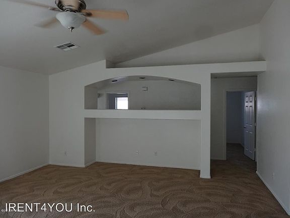 5th image of 17261 W Elizabeth Ave
