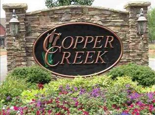 25 N Main St, Startex, SC 29377