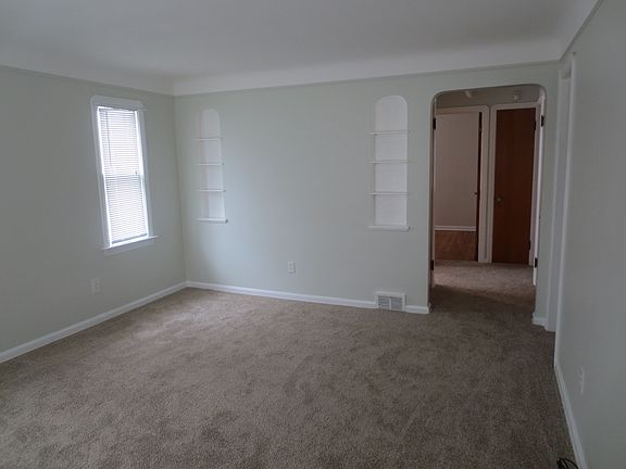 2nd image of 13714 Liberty Ave