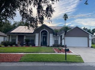 9204 Mill Cir, Tampa, FL 33647