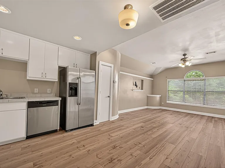 5941 S Loop E Fwy #104 — Photo 15