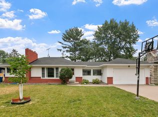 6037 Zenith Ave S, Edina, MN 55410