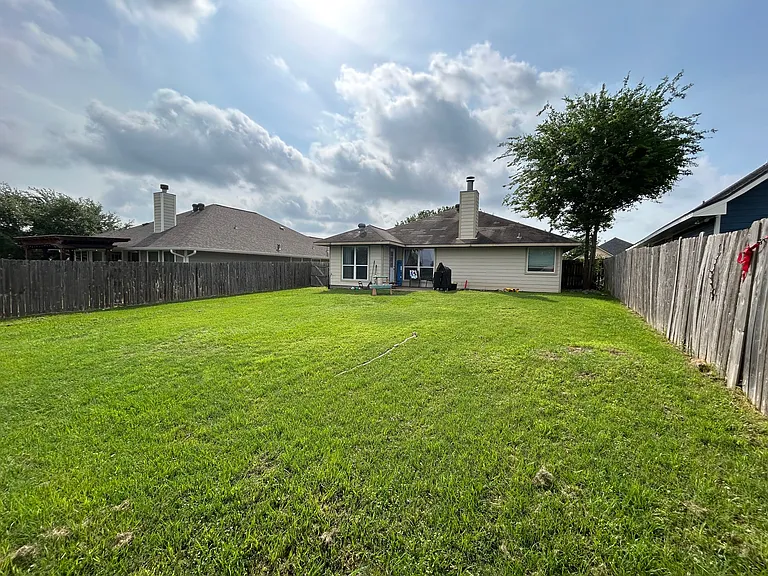 3933 Tranquil Path Dr — Photo 14