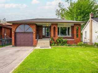98 Weldrick Rd W, Richmond Hill, ON L4C 3T8
