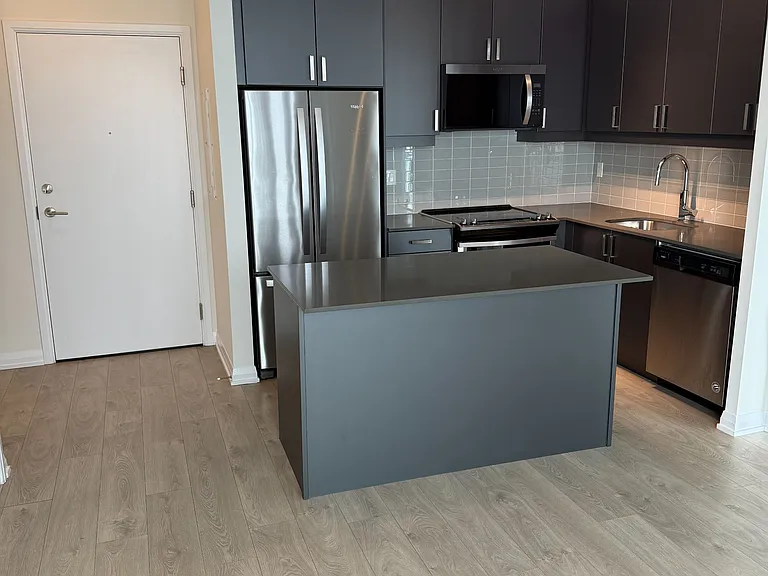 7895 Jane St #3614 — Photo 2
