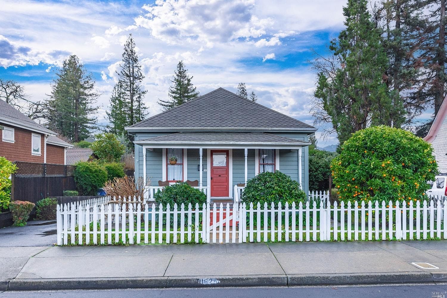 1625 B St, Napa, CA 94559 | Zillow