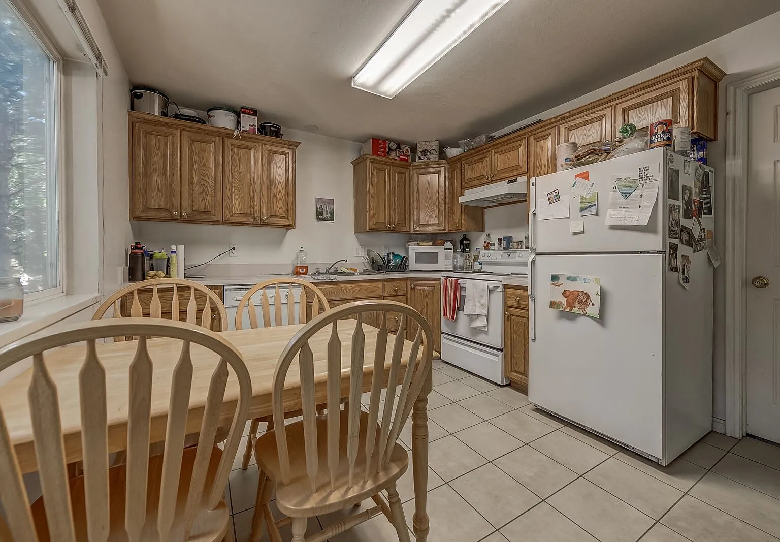 2 bed, 932 sqft, $425 — Photo 3