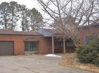 2124 Elk St, Beatrice, NE 68310