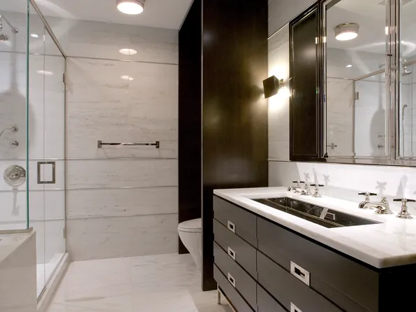 151 East 85th Street 12K image 3 of 19