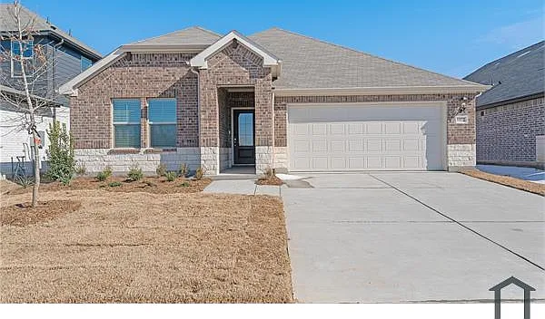 1022 Eagle Run Ln — Photo 3