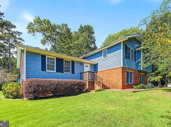 2140 Shadowwood Dr, Marietta, GA 30066