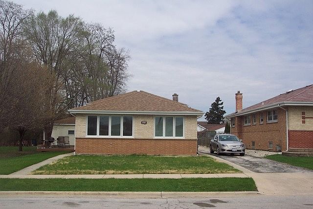 1st image of 3737 Sarah St