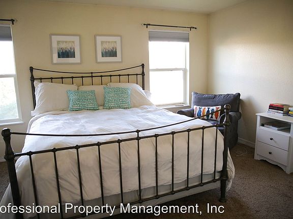 4th image of 2808 Oshaughnesy St