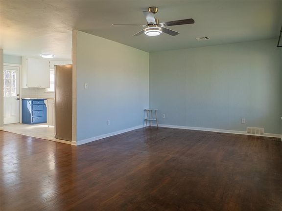5th image of 1622 NW 25th St
