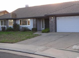 19055 Arrowhead Dr, Lockeford, CA 95237