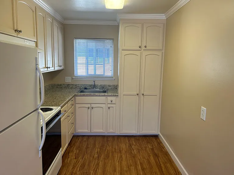 3566 Rolison Rd #68 — Photo 2