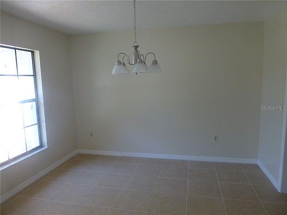 3rd image of 8929 Rose Hill Dr