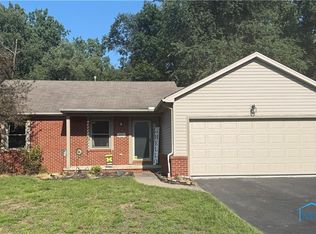 217 Pebble Beach Dr, Holland, OH 43528