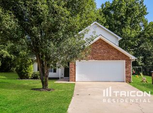 11 Richmond Dr, Dawsonville, GA 30534