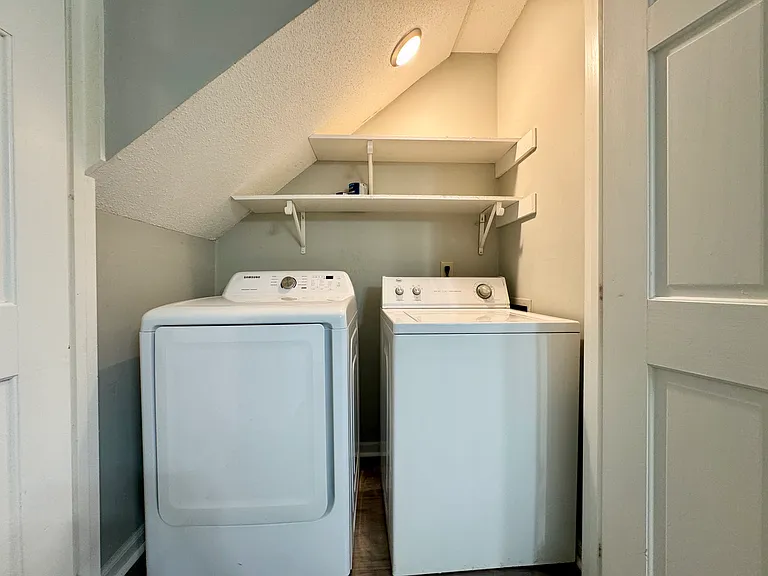 3205 Warwick Dr — Photo 14