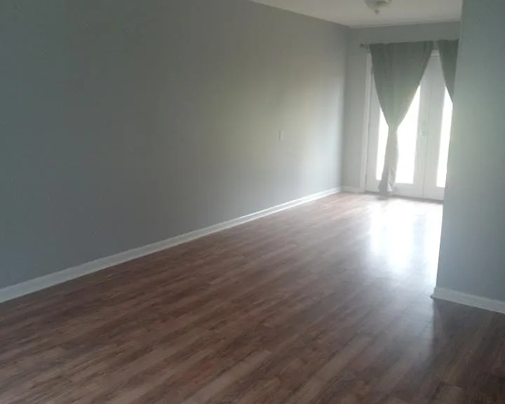 250 Carraway Dr #13 — Photo 3