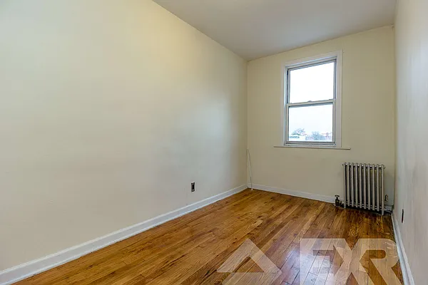 Rented by EXR | media 81