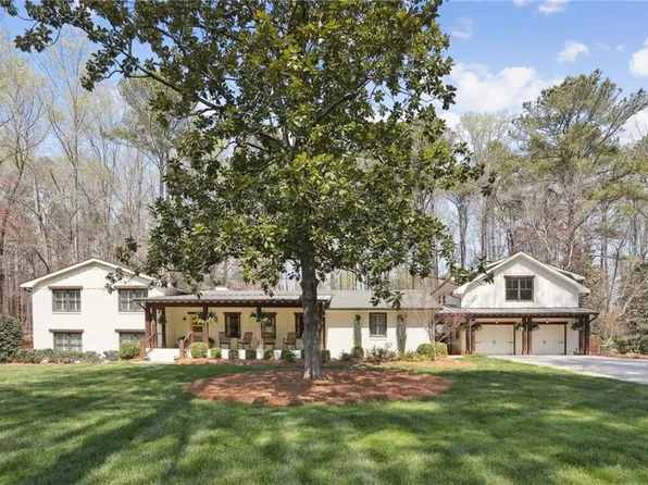 781 N Saint Marys Ln NW, Marietta, GA 30064