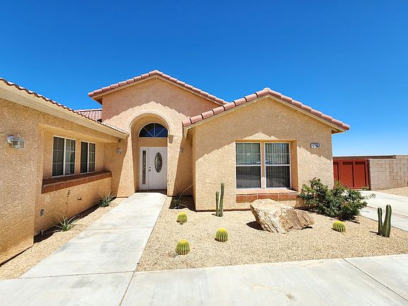 2nd image of 57062 Millstone Dr