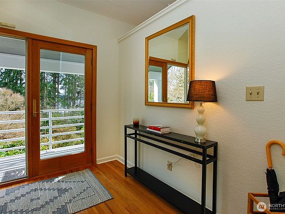 3rd image of 13215 42nd Avenue NE
