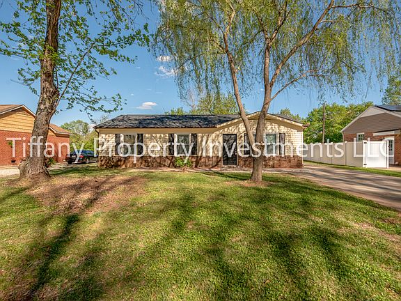 2nd image of 3350 Misty Wood Dr