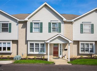 20524 Detroit Rd, Rocky River, OH 44116