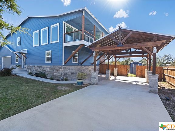 3rd image of 515 Gravel Dr