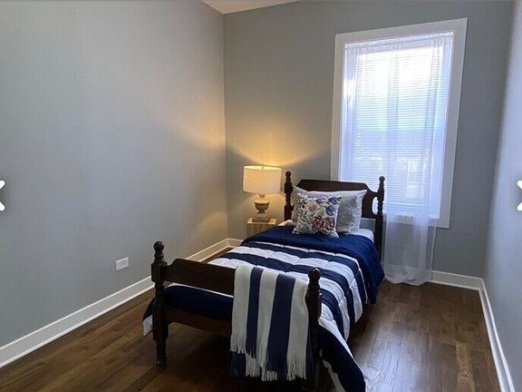 5th image of 634 N Sawyer Ave APT 2