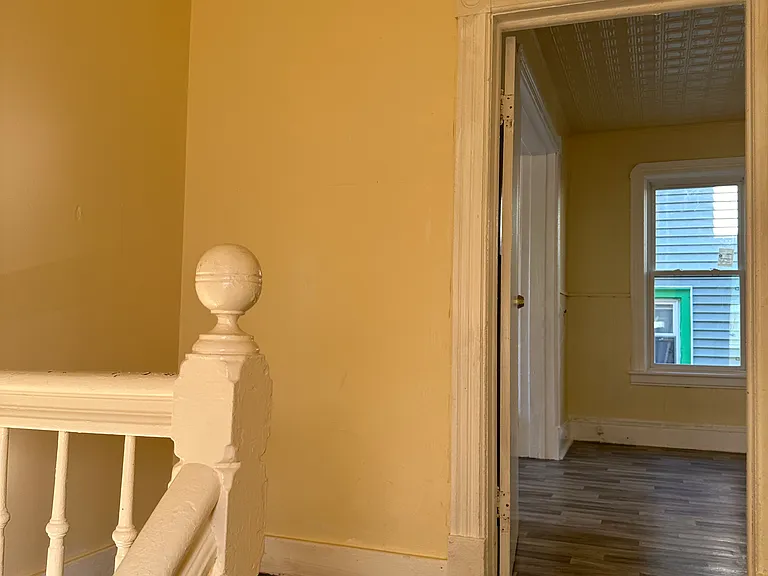 836 Lincoln Ave — Photo 3